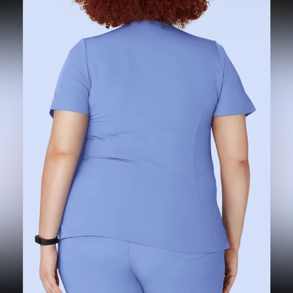 NWT - Mandala Scrub Set - Medium - Coastline Blue - Picture 3 of 6